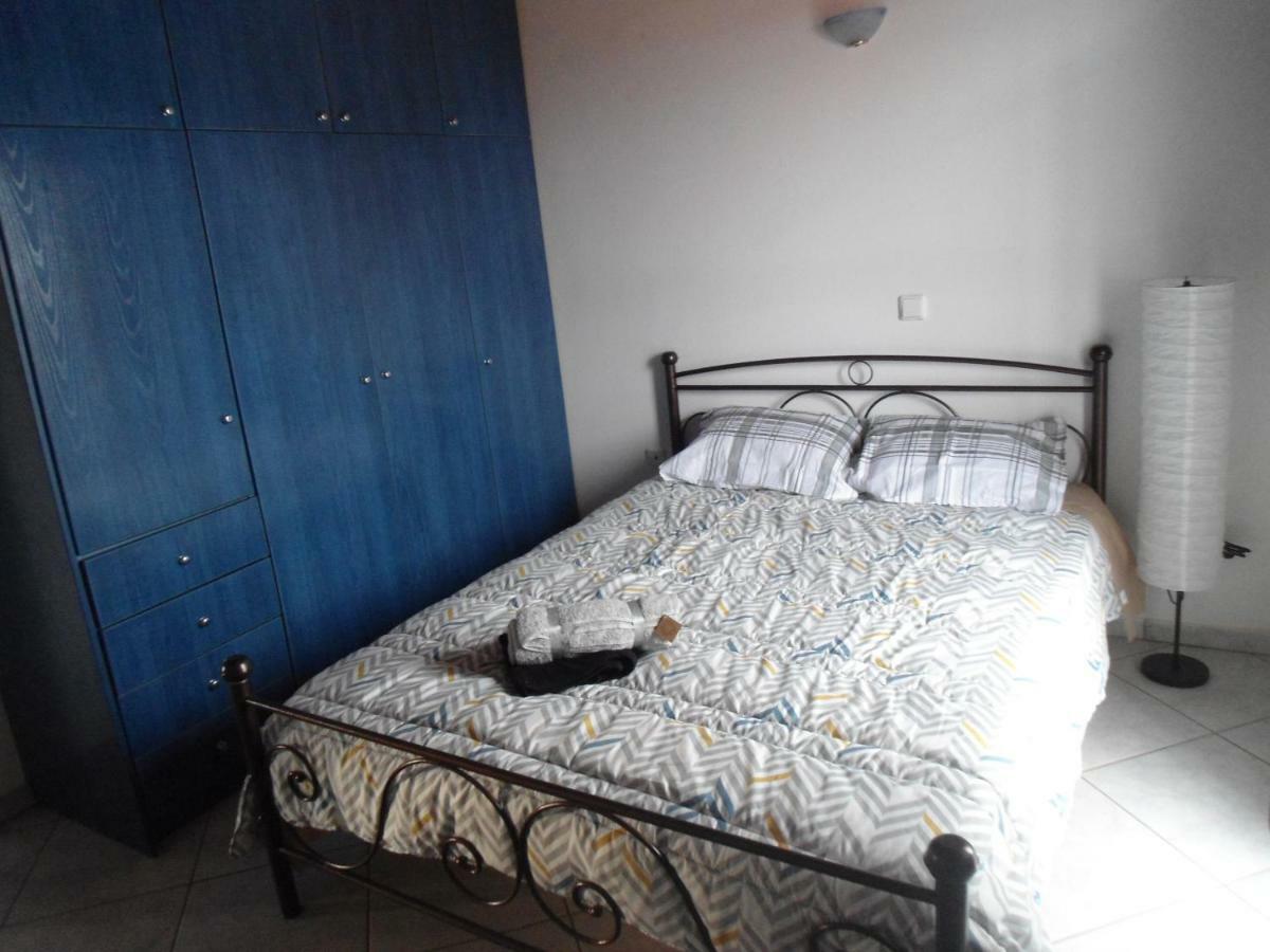 Sunny Apartment 15 Min From Airport And Sea Artemida  Ngoại thất bức ảnh